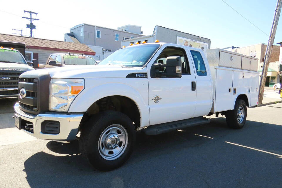 ford f-350 super duty chassis cab 2012 1FD8X3FTXCEA46133 image ford f-350 super duty chassis cab 2012 1FD8X3FTXCEA46133 image
